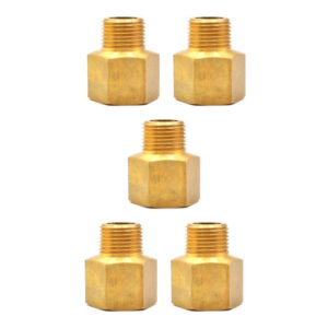 ADAP12N38N Adaptador, fabricado en latón de 1/2" NPT a 3/8" NPT